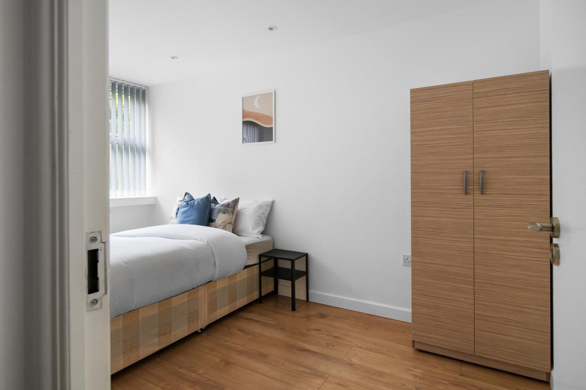 Livestay-Modern Apartments Building In Aylesbury Aylesbury  Exterior photo